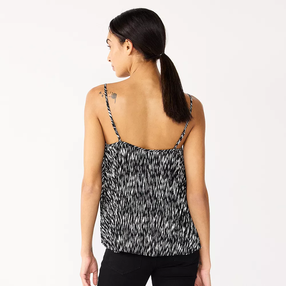 Women's Nine West Pleated V-Neck Tank 7 Women's Nine West Pleated V-Neck Tank - Image 5